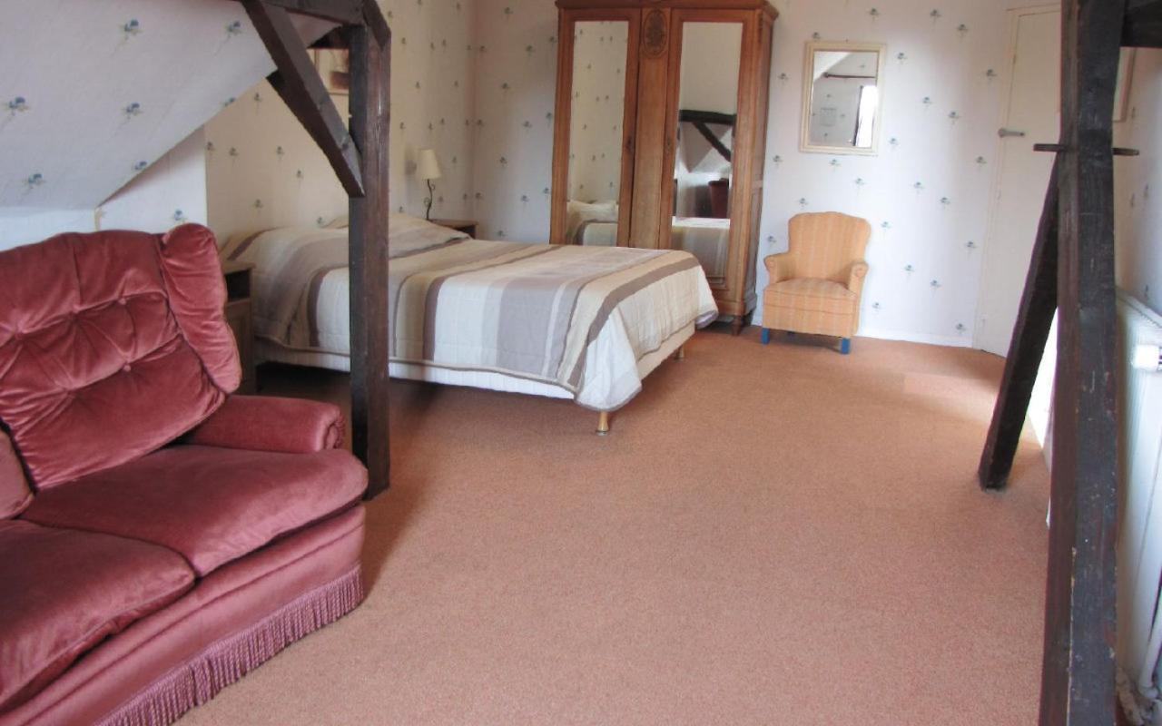 Logis Hotel & Restaurant - Auberge De La Foret Hazebrouck Bagian luar foto